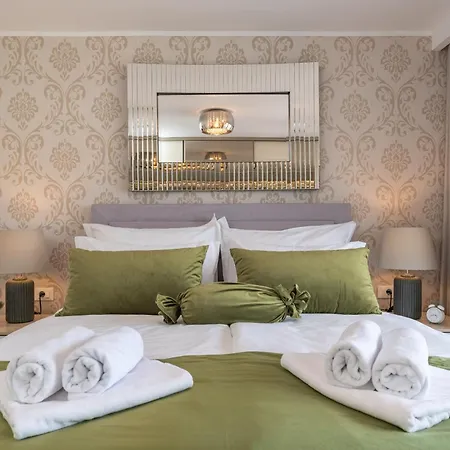 Apollo In With Sea View شقة *
